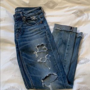 American Eagle Tomgirl jeans
